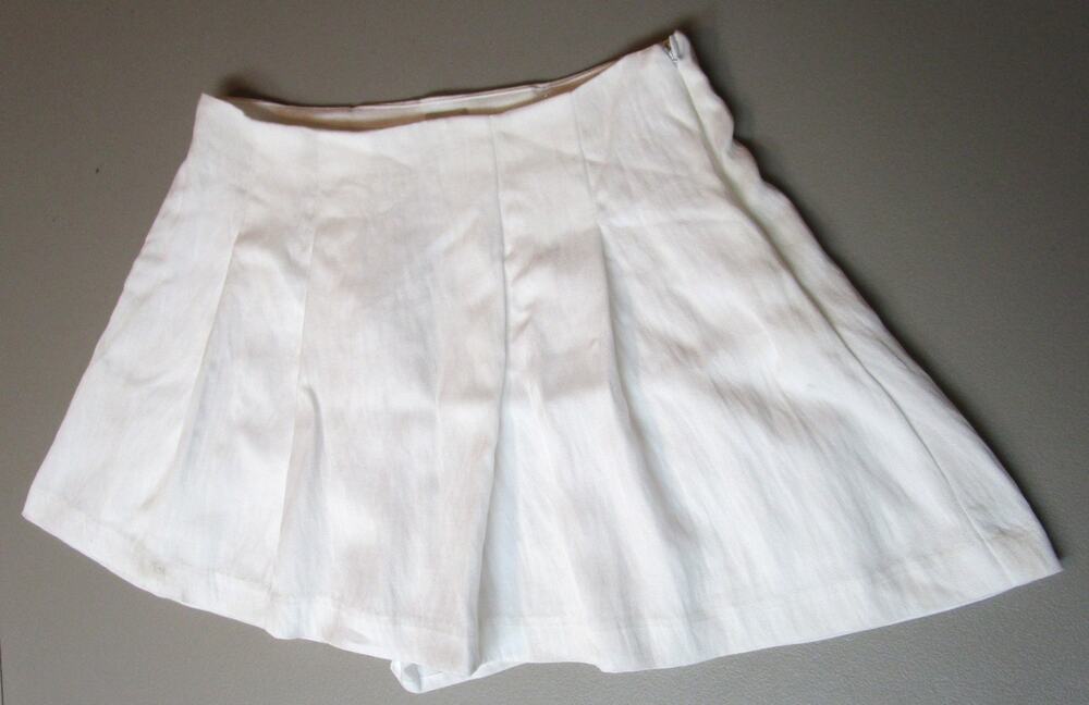 A New Day Women’s White Skort Pleated Mini Skirt with Built‑In Shorts Size 6